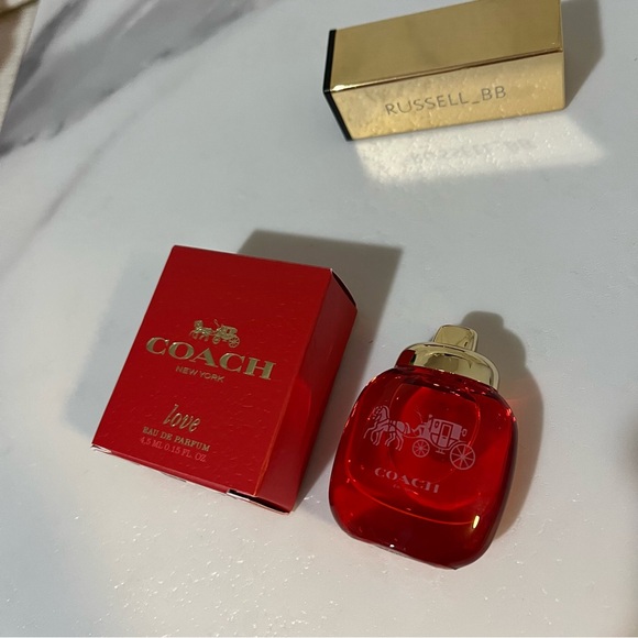 Coach Love EauDeParfum Mini 4.5 ml Bottle - Picture 4 of 7